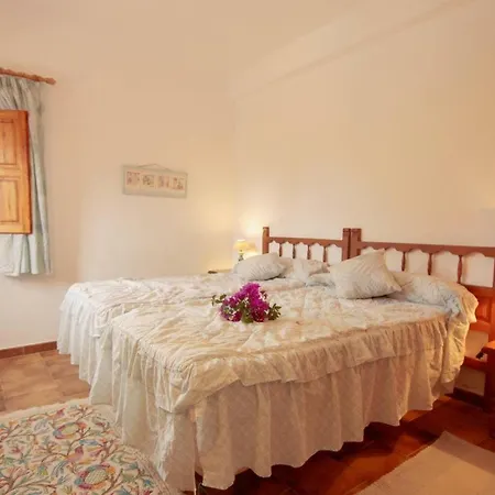 Вилла Jaureguia